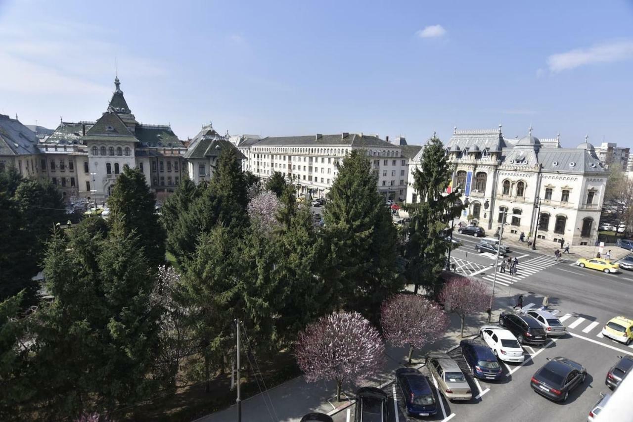 English Apartment Craiova Exterior photo